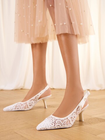 Lipsy Лодочки с открытой пяткой в Белый