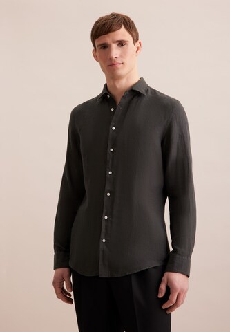 SEIDENSTICKER Slim fit Business shirt in Black: front