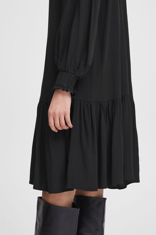 Robe 'Calova' ICHI en noir
