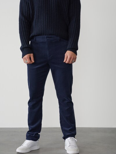 DAN FOX APPAREL Kalhoty 'Berat' - marine modrá, Model/ka