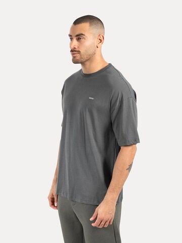 T-Shirt Smilodox en gris