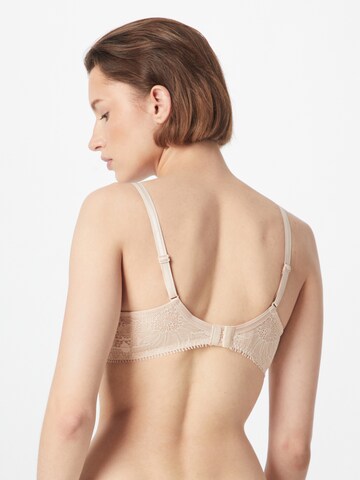 Chantelle T-shirt Bra in Beige