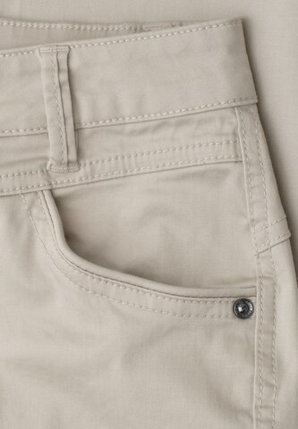 STREET ONE Regular Pants in Beige