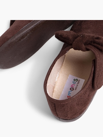 Chaussure basse Pisamonas en marron