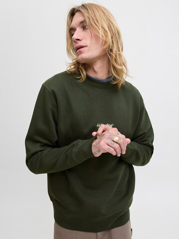 JACK & JONES Sweatshirt 'JJESOHO' in Groen