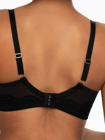 ESOTIQ Classic Bra in Black