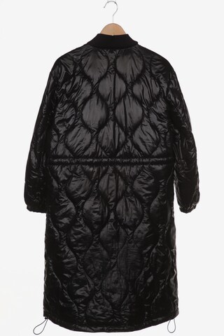 Arket Jacket & Coat in S in Black