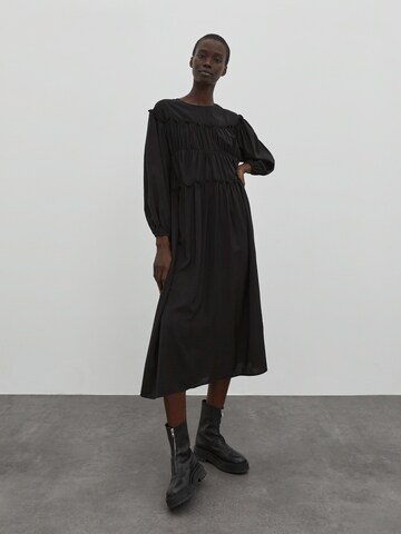 Robe 'Canice' EDITED en noir : devant