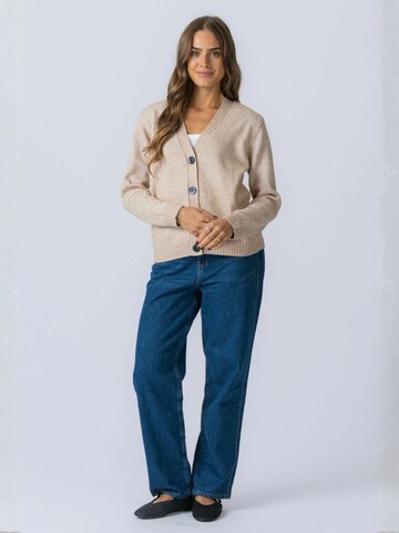 Cardigan ' Knitted Cardigan ' TEESHOPPEN en beige