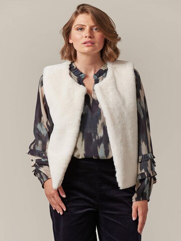 Gilet 'Fuzzy' Deeluxe en blanc : devant
