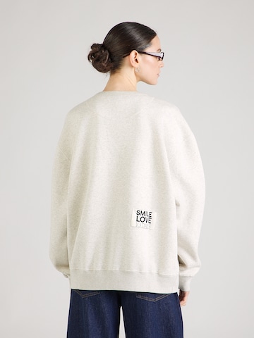 Bluză de molton 'Smile Love' de la 10Days pe gri
