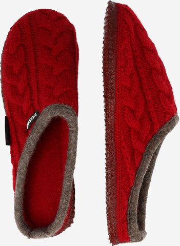 GIESSWEIN - Pantufa 'Neudau' em vermelho