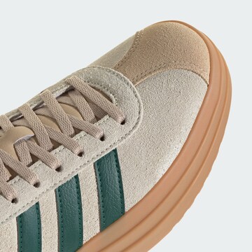 ADIDAS SPORTSWEAR Sneaker  ' VL Court ' in Weiß
