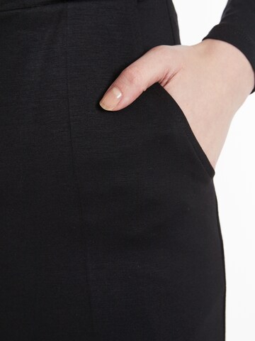 Ana Alcazar Regular Hose ' Silas ' in Schwarz