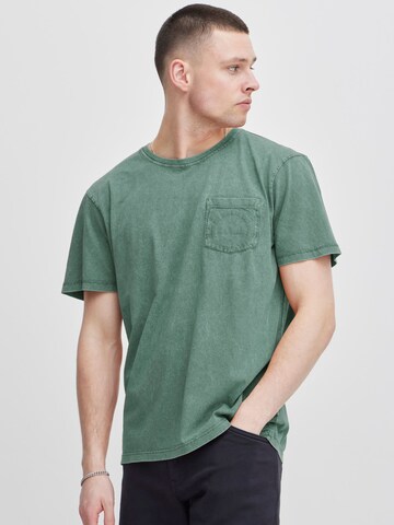 T-Shirt BLEND en vert : devant