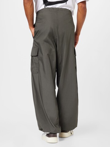 Wide Leg Pantalon cargo WEEKDAY en gris