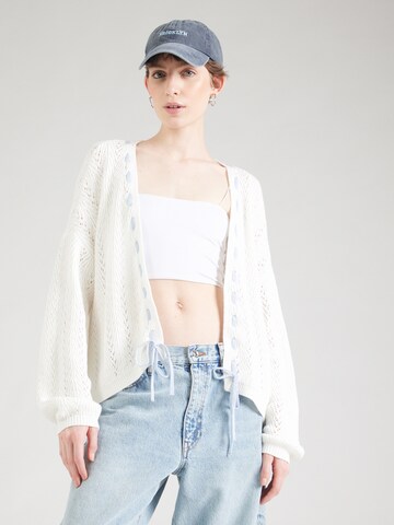HOLLISTER - Cárdigan en blanco: frente