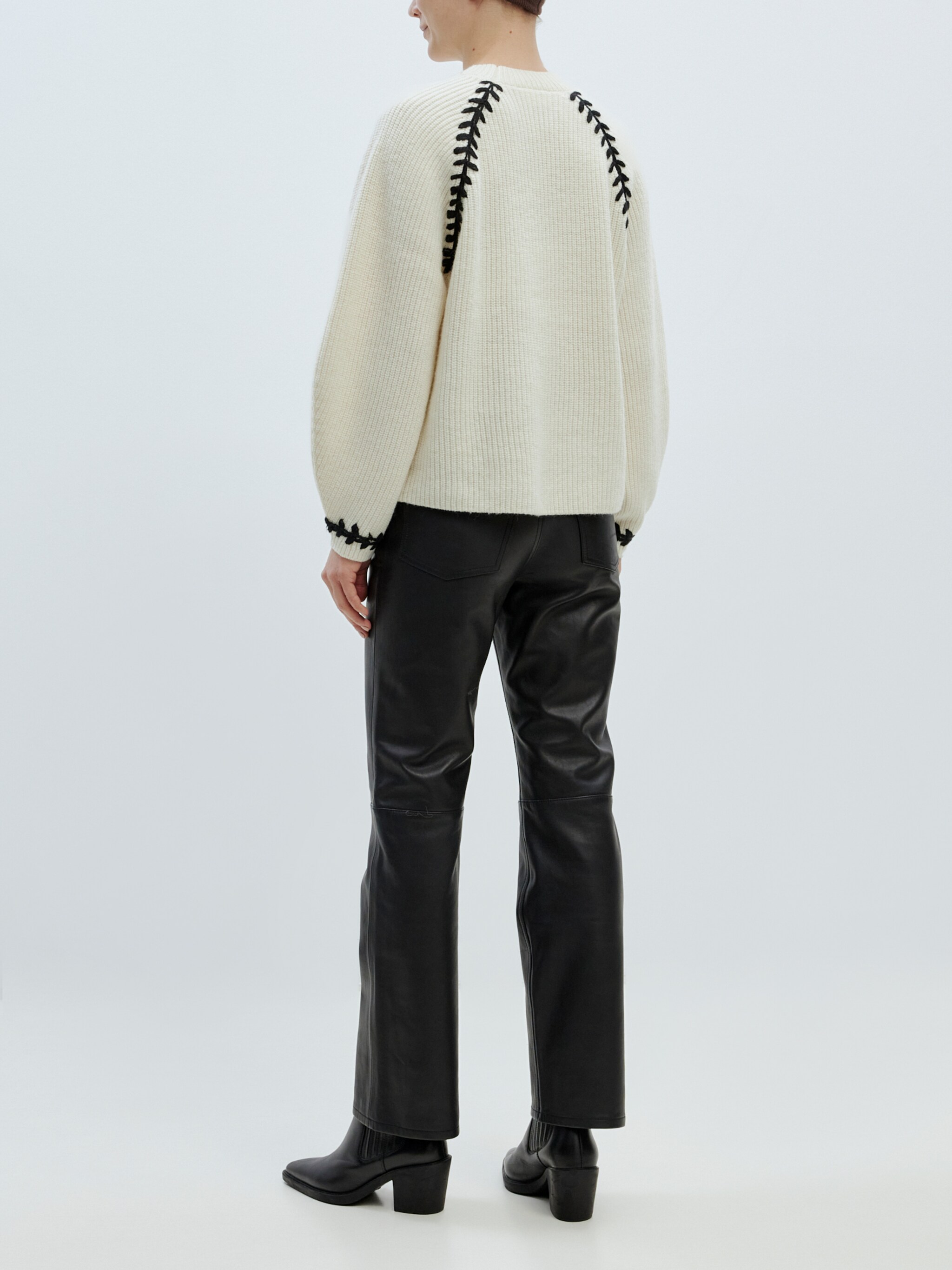 EDITED Produkte Pullover weiß