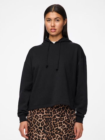 PIECES Sweatshirt '17113437' in Zwart