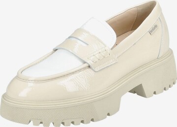 Nero Giardini Classic Flats in Beige: front