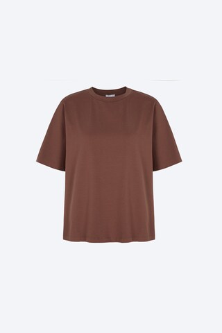 T-shirt 'Fino' Aligne en marron : devant