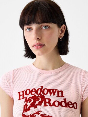 Maglietta di Bershka in rosa
