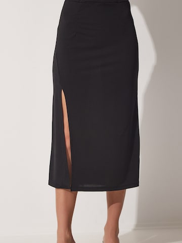 Happiness İstanbul Kostium w kolorze czarny