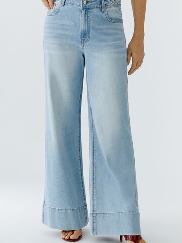 OUI Flared Jeans in Blue: front