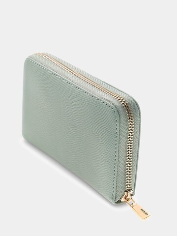GUESS Wallet 'Serenova' in Green