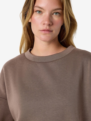 Noisy may Sweatshirt 'BLOOM' in Bruin