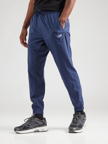 new balance Конический (Tapered) Спортивные штаны 'Essentials Active' в Синий: спереди