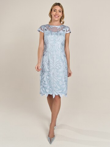 APART Cocktailkleid in Blau: Vorderseite