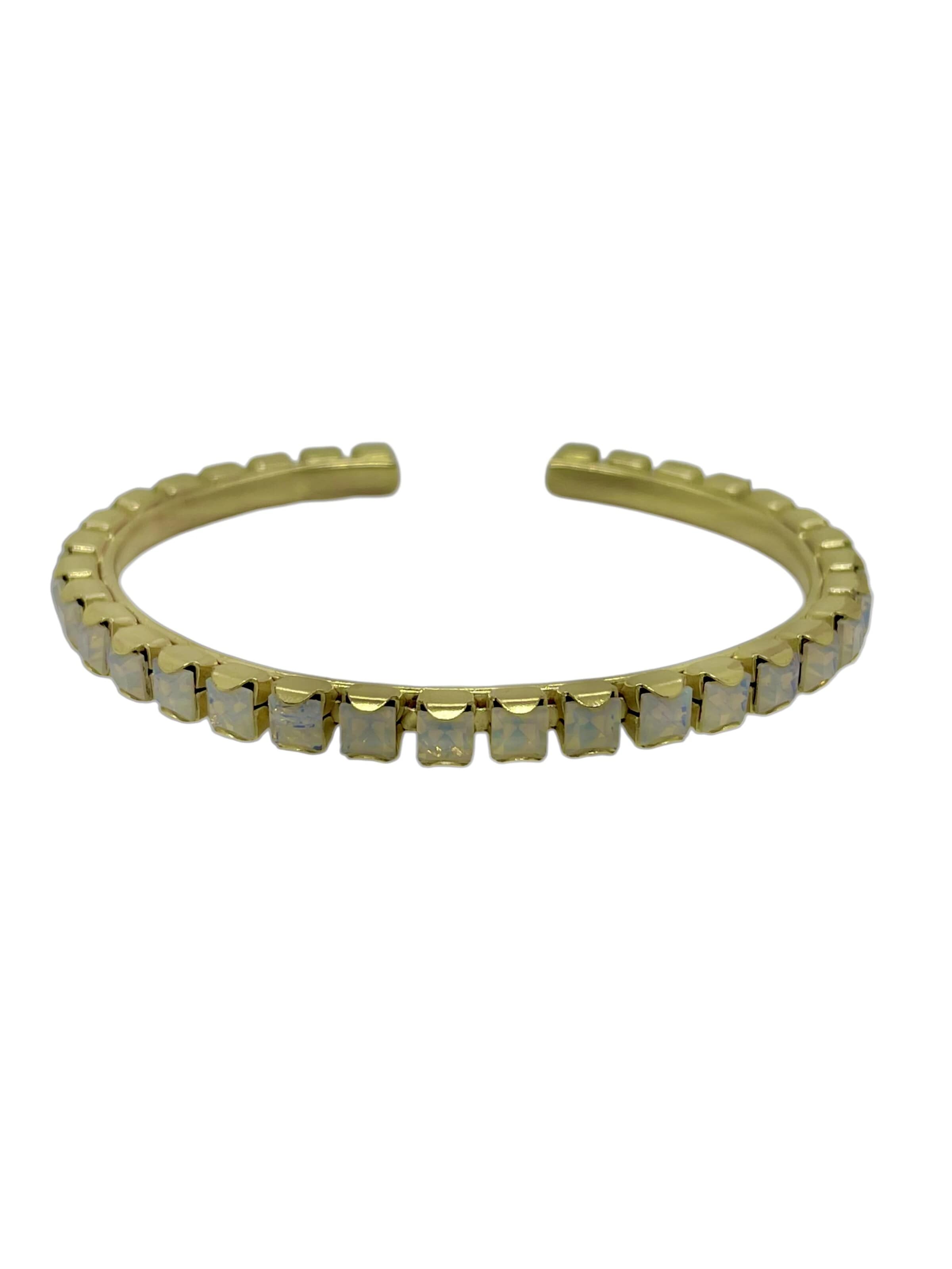 Bracelet 'Gold Line bracelet with Sw crystals in white opal' Gloria Mago en or