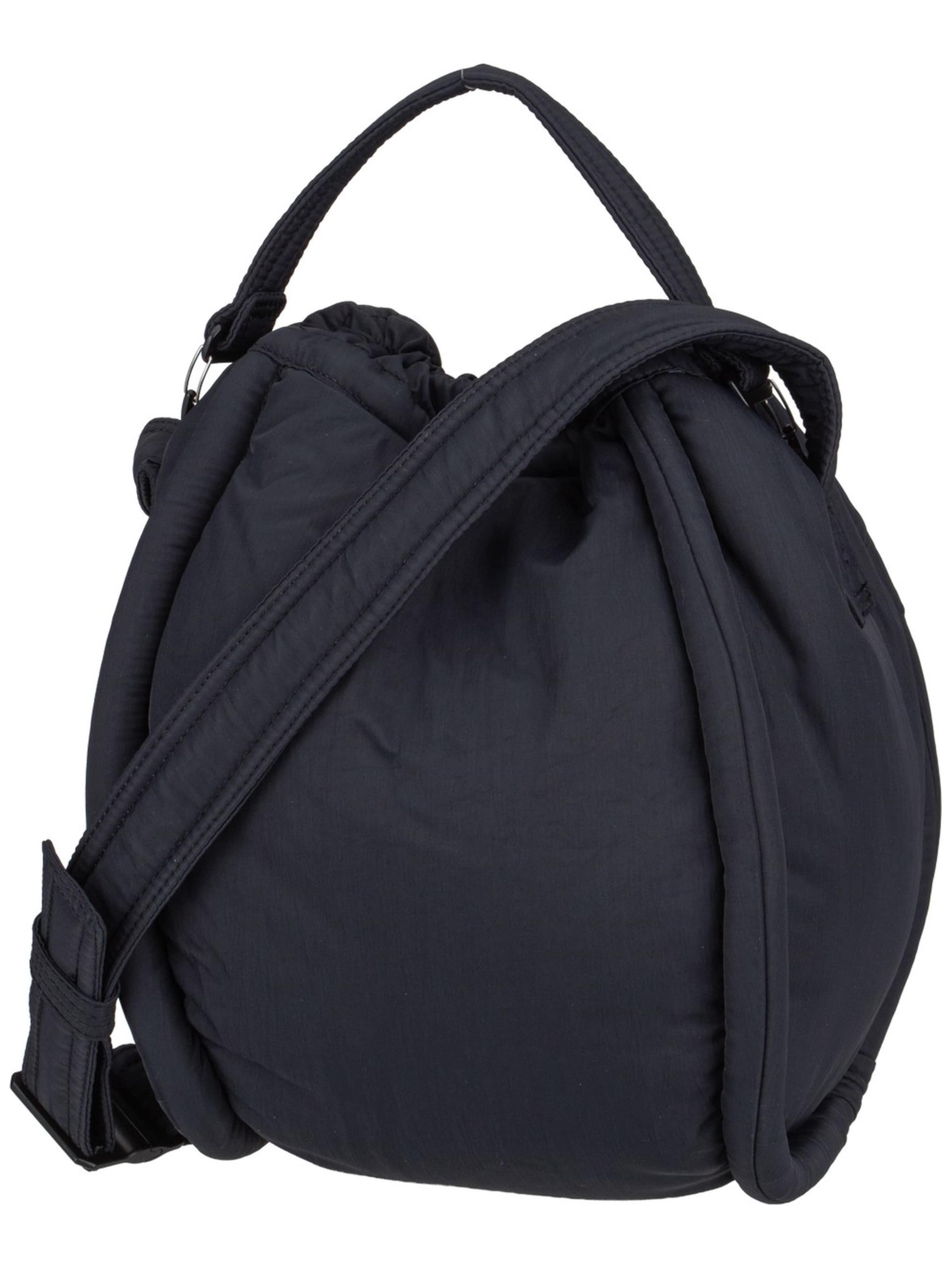 SANDQVIST Handtasche in Schwarz