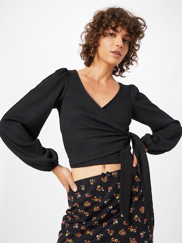 Monki - Blusa em preto: frente