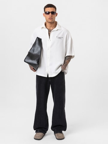 Comfort fit Camicia di Dandalo in beige