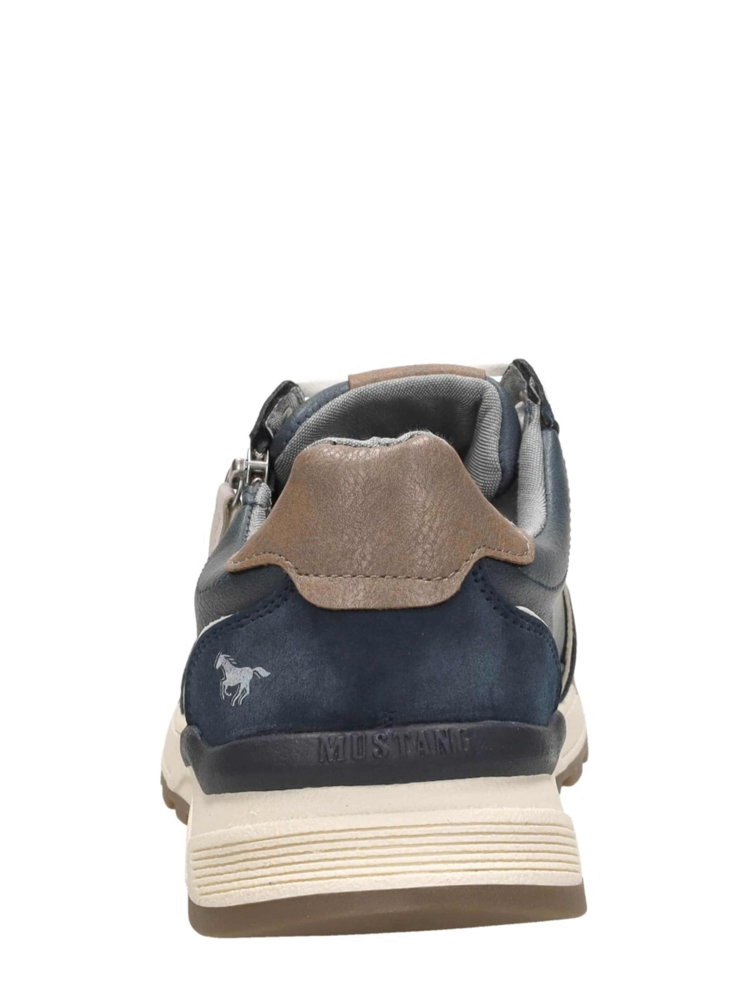 Baskets basses 'Sneakers Laag' MUSTANG en bleu