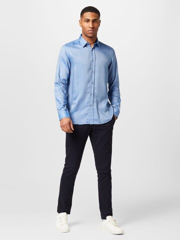 BOSS Regular fit Button Up Shirt 'Roger' in Blue