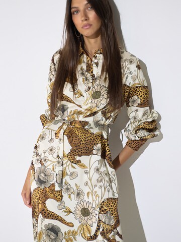 Robe-chemise Lola Casademunt en blanc