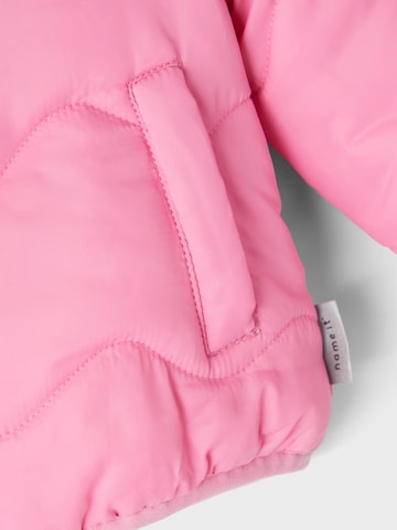 NAME IT Prehodna jakna 'Maggy' | roza barva