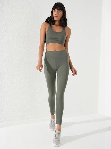 Tommy Life Sporttop in Groen