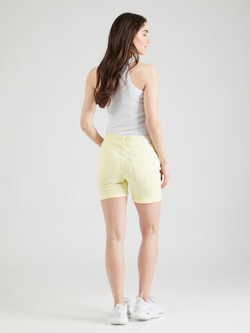 Coupe slim Jean 'ROSINA' LTB en jaune