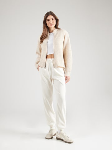 Tapered Pantaloni 'OCT4' de la Abercrombie & Fitch pe alb