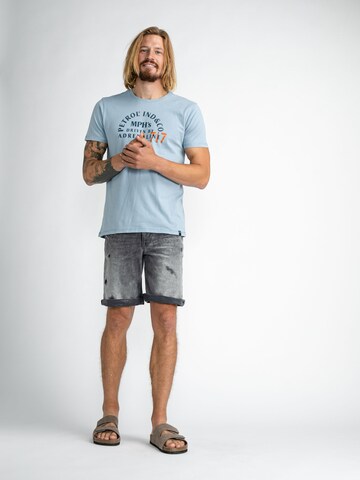 Petrol Industries Slimfit Shorts 'Blizzard' in Grau