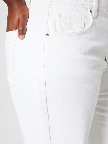 Cotton On Curve Loose fit Jeans in White