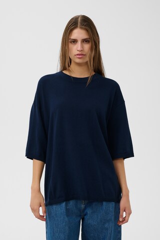 SOAKED IN LUXURY Trui in Blauw: voorkant