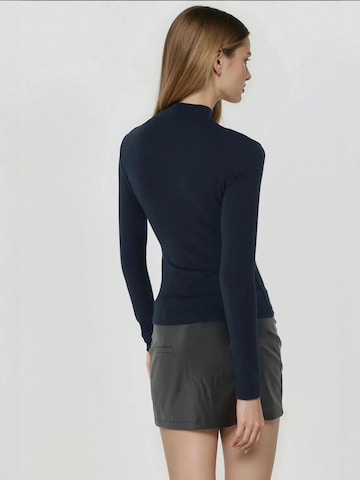 Hiccup - Camisa em azul