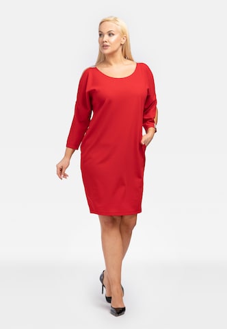 Karko Cocktail Dress in Red