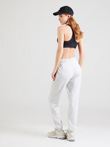 4F Tapered Sporthose in Grau