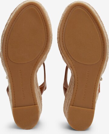 TOMMY HILFIGER Sandal i brun